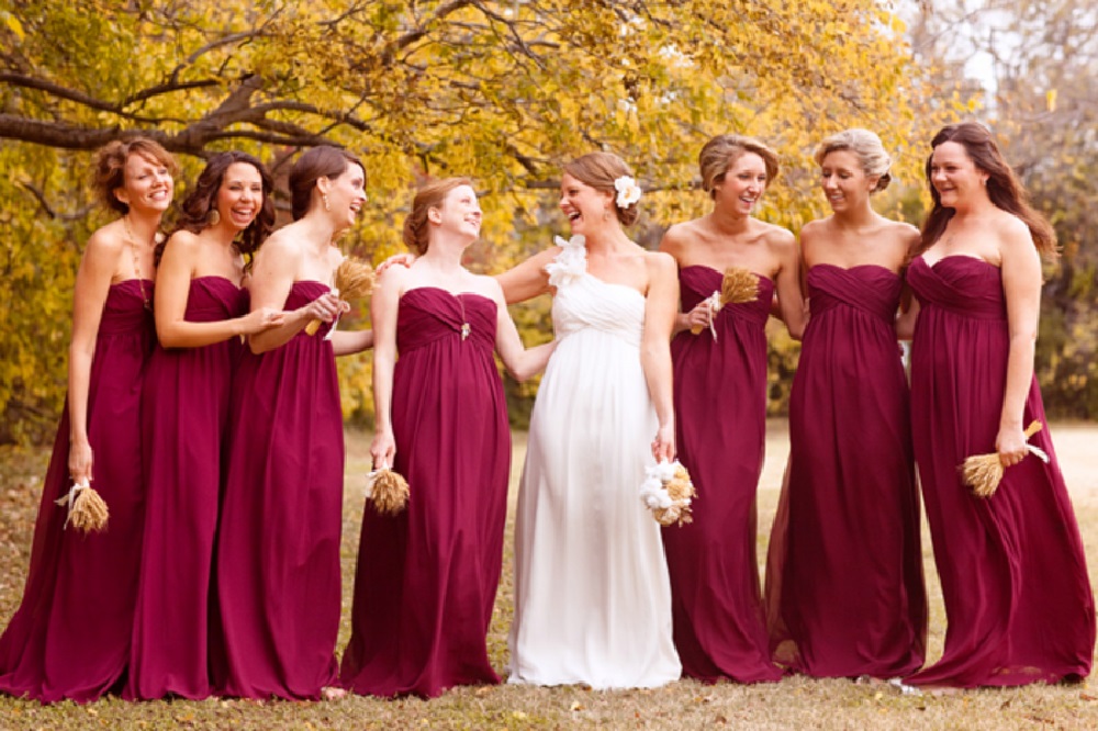 The best colors for bridesmaid dresses in autumn weddings - Creative Jasmin