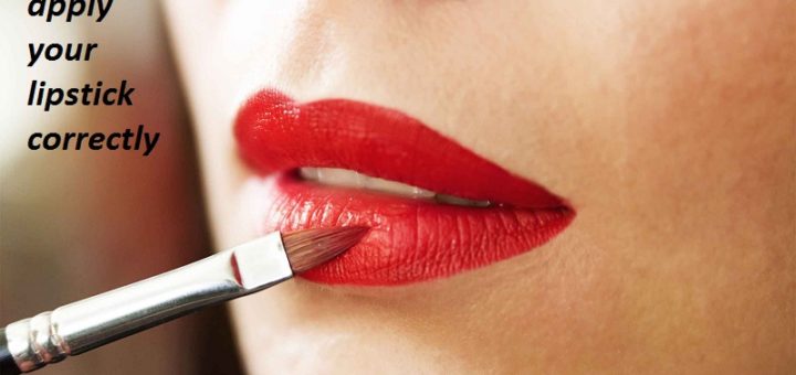 How to apply your lipstick correctly