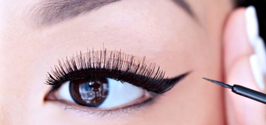 How to apply the liquid eyeliner like a professional