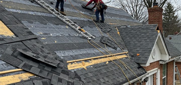 How do you know it's time to replace a roof