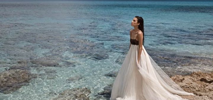 USA beach bridal looks